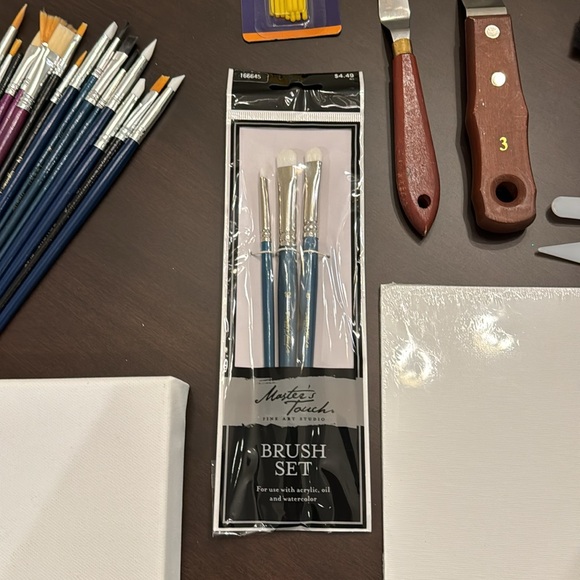 All New! Paint Supplies - Picture 4 of 7